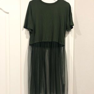 Hunter green cropped tee with sheer bottom